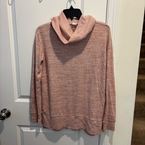 GAP Soft Pink Turtleneck Sweater